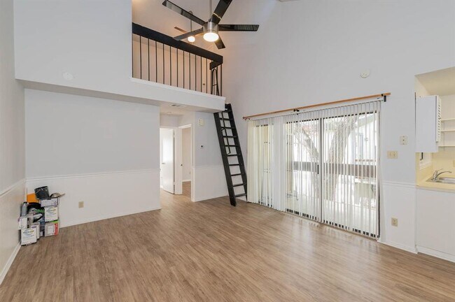 Building Photo - 701 Nelray Blvd