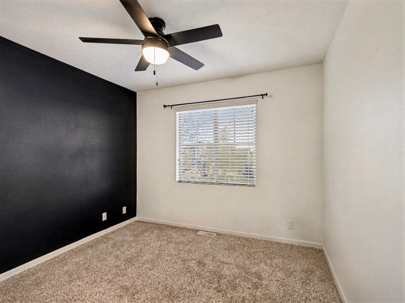 Building Photo - 16431 Cary St