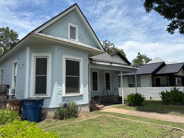 Building Photo - 1006 Willow St