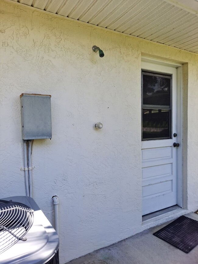 Building Photo - BEACHSIDE NSB FURNISHED RENTAL AVAILABLE M...