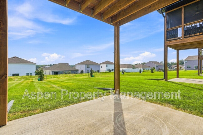 Building Photo - 3165 Lampe Ln
