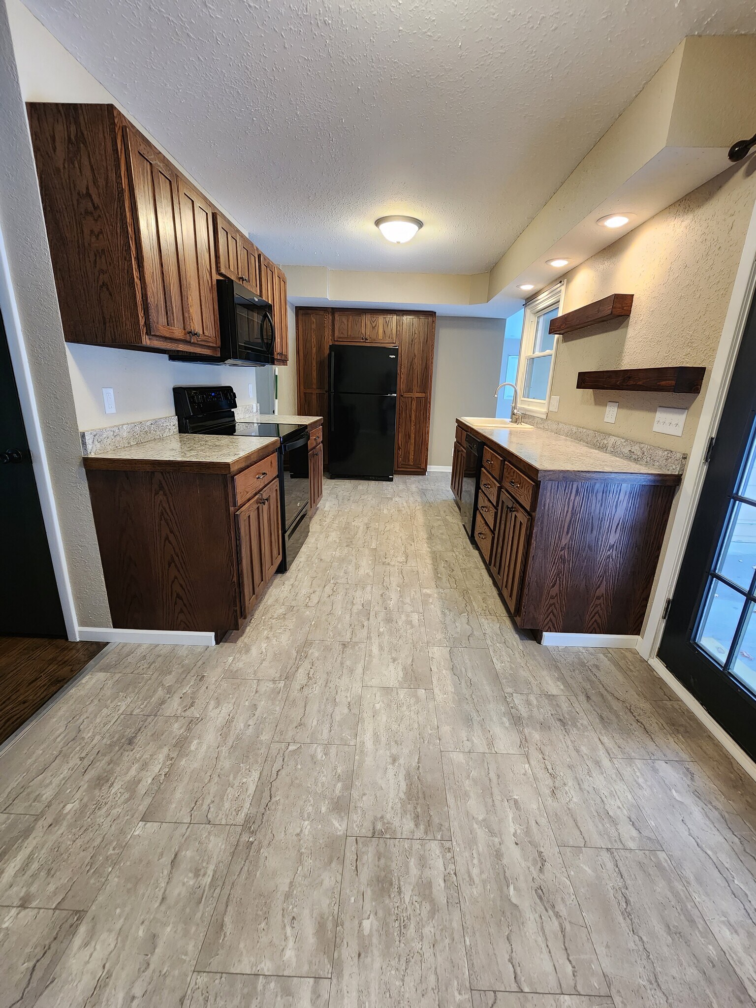 Building Photo - 1702 Clark Ave