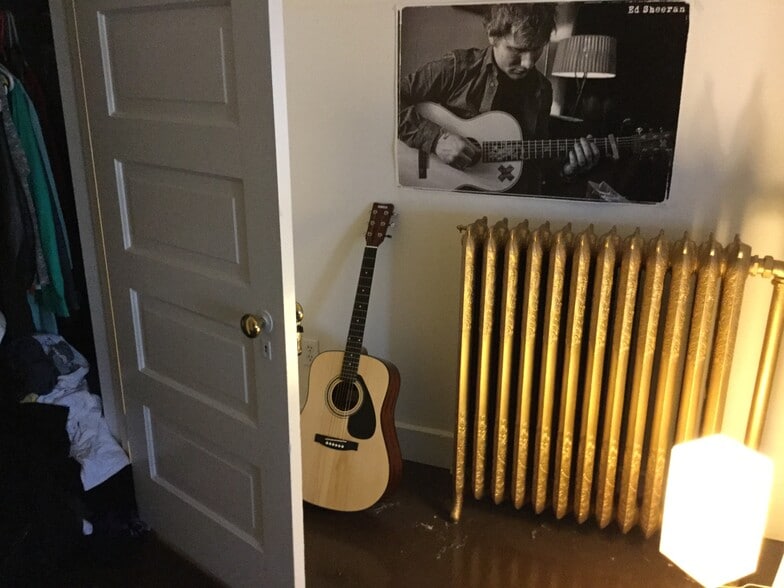 Bedroom - 816 Ashland Ave