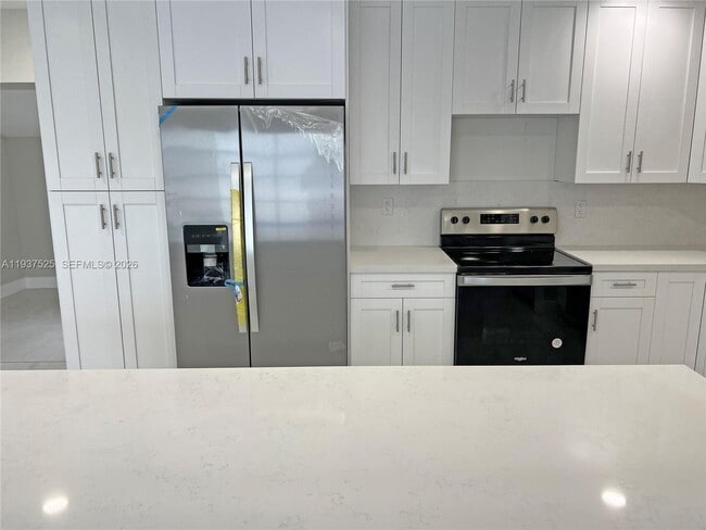 Building Photo - 11962 SW 37th Terrace