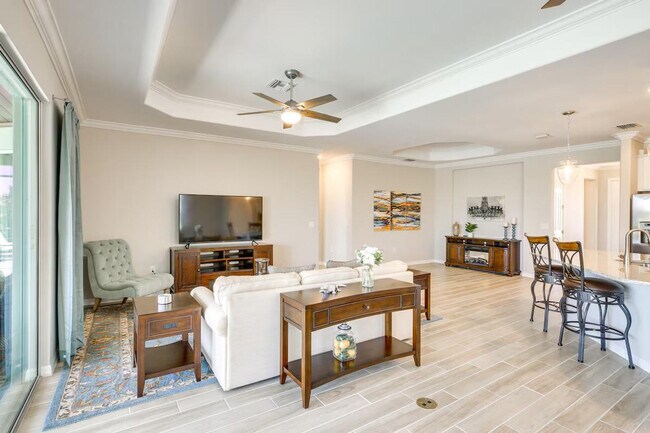 Building Photo - 15968 Leaning Pine Ln