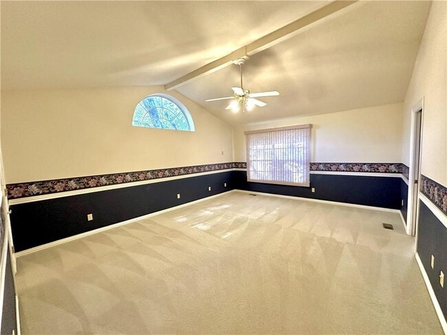 Building Photo - 2319 N Aspen Dr