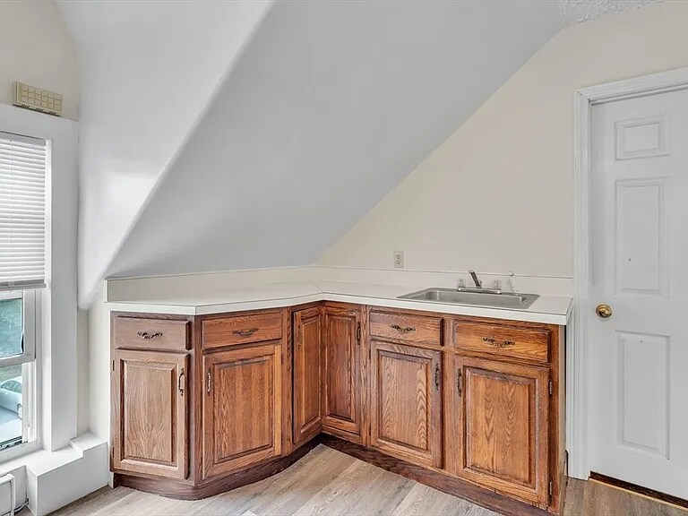 Building Photo - 9 Leonard St