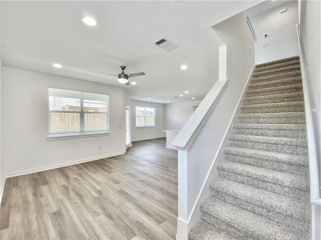 Building Photo - 1861 Bonham Ln