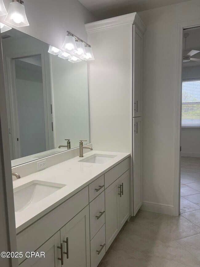 Building Photo - 8572 Margaritaville Blvd