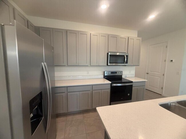 Building Photo - 1608 Pelican Dr