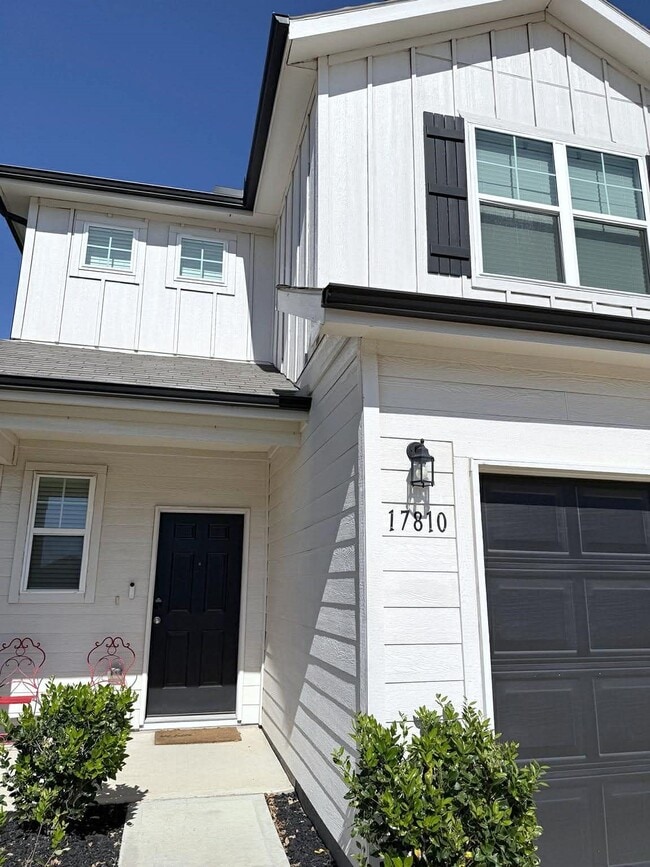 Building Photo - 17810 Plow Horse Ln