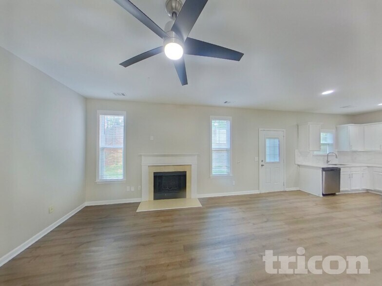 Building Photo - 4286 Savannah Dr