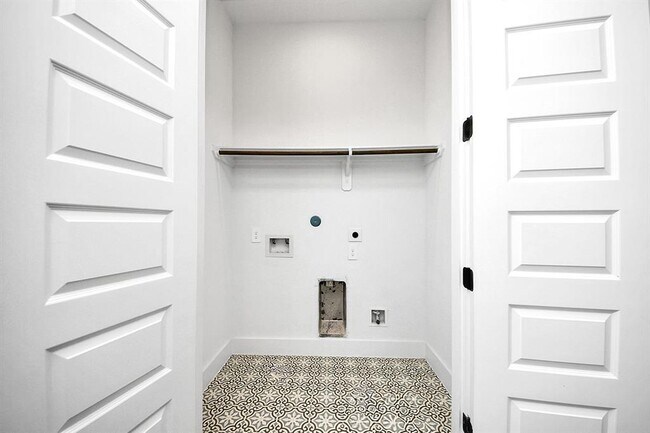 Building Photo - 3604 Runnels St