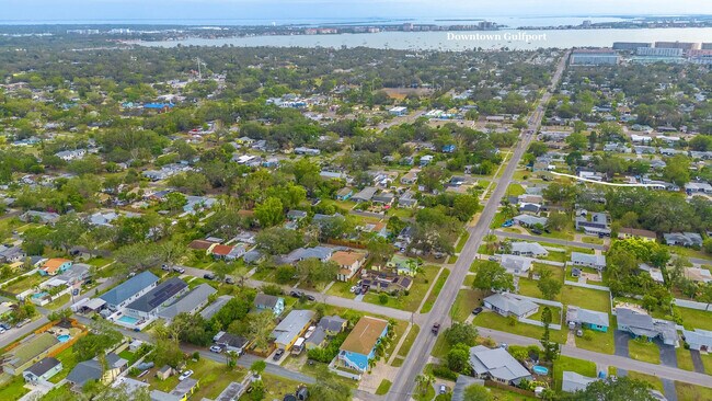 Building Photo - 1826 58th St S