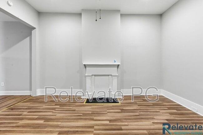 Building Photo - 2820 Q St