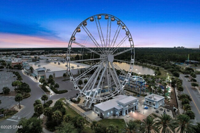 Building Photo - 9000 Parrot Pl