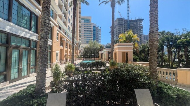 Building Photo - 750 N Tamiami Trl