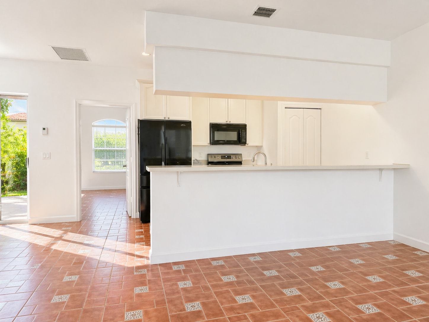 Building Photo - 11937 Sturbridge Ln