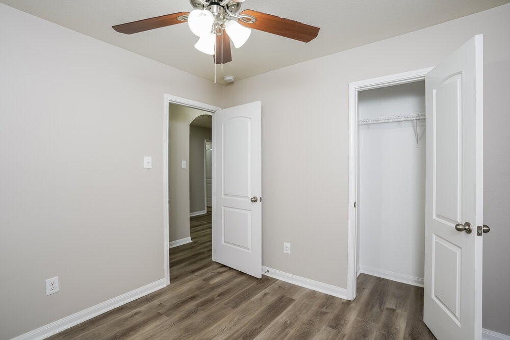 Building Photo - 5155 Cottage Creek Ln