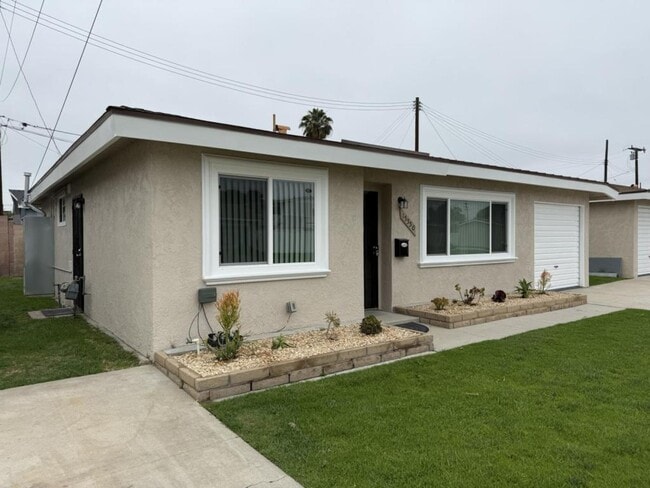 Building Photo - 15550 Cornuta Ave