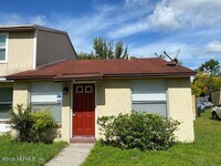 Building Photo - 2634 Gifford Ave