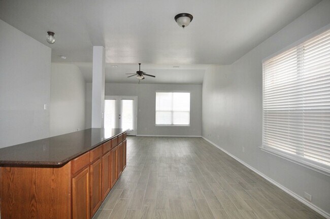 Building Photo - 9020 Brook Hill Ln