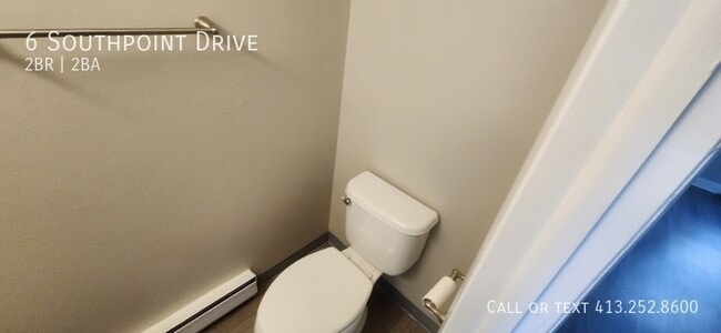 Building Photo - 6 Southpoint Dr