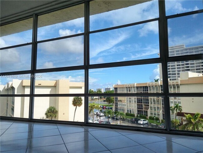 Building Photo - 601 Three Islands Boulevard