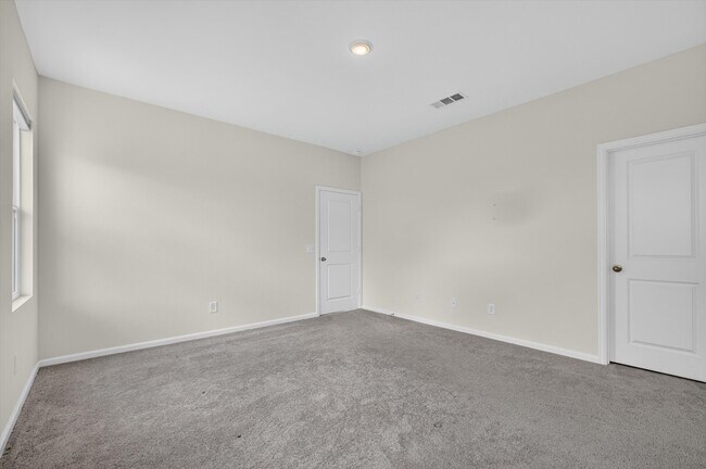 Building Photo - 31318 Gayle Prairie Oaks St