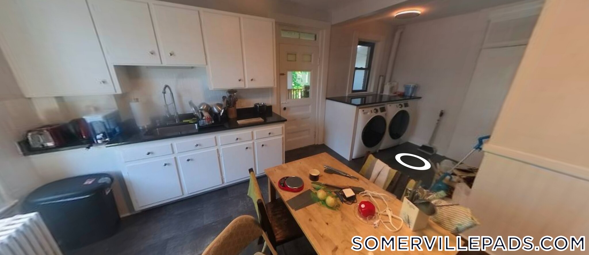 Building Photo - 40 Cedar St