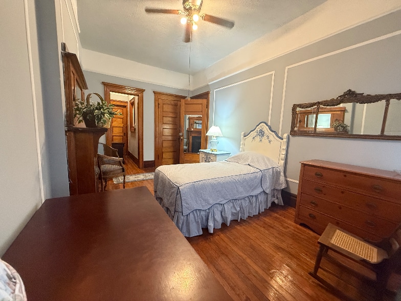 Building Photo - 423 W 147th St