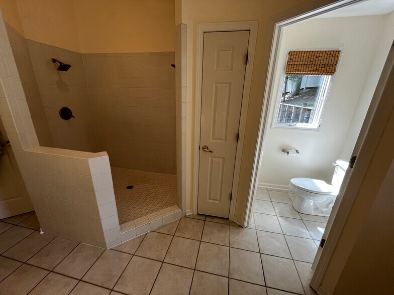 Building Photo - 17282 Timber Dunes Dr