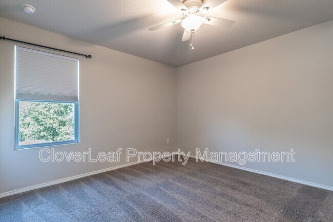 Building Photo - 10214 Robbins Grove