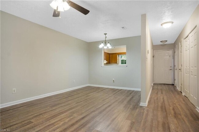 Building Photo - 1628 Angel Ct