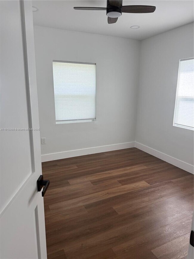 Building Photo - 5636 NW 4th Ave