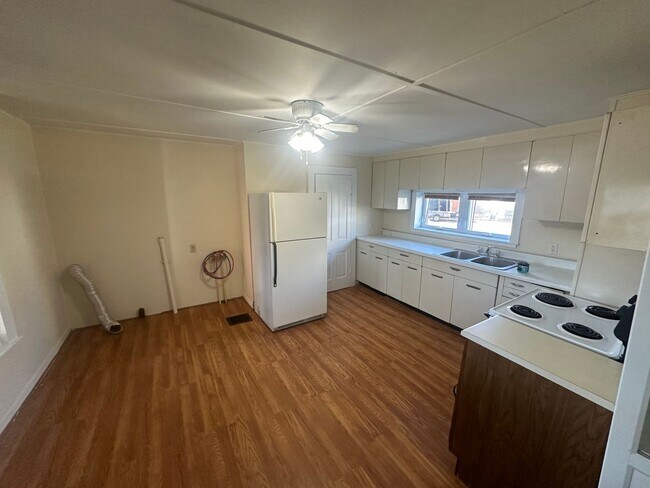 Building Photo - sce418