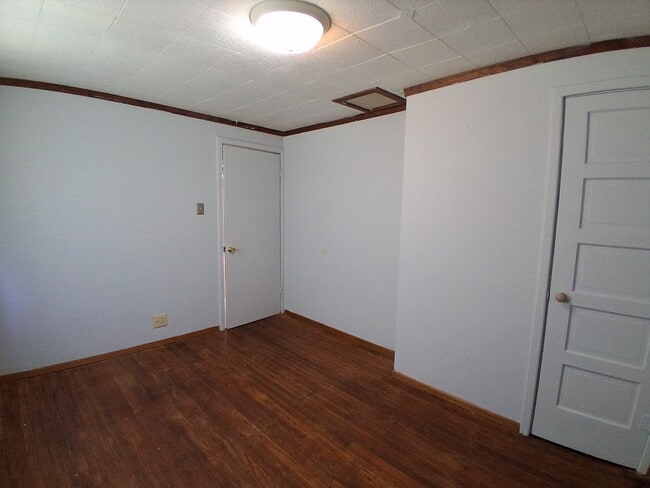 Building Photo - 134 S Griffin St