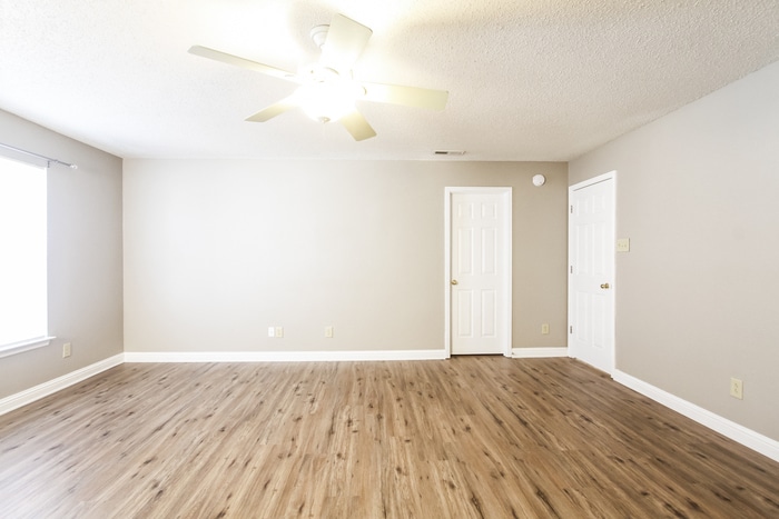 Building Photo - 12890 Freedom Dr