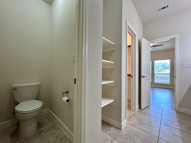 Building Photo - 7307 Bar K Ranch Rd