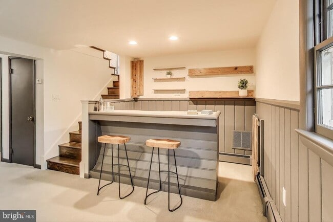 Building Photo - 4422 Neptune Dr