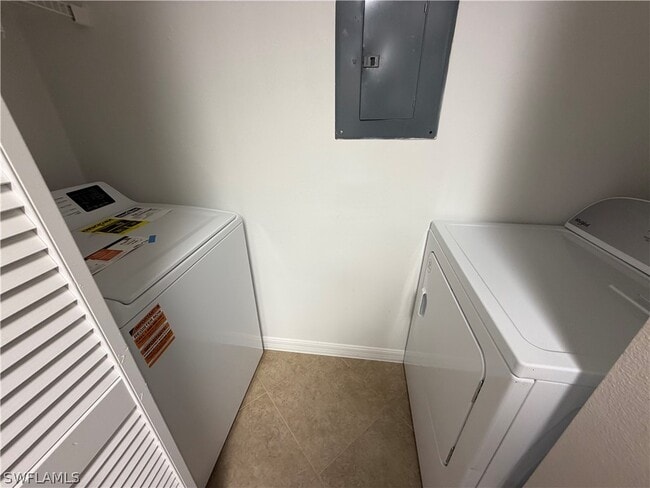 Building Photo - 2058 Arbour Walk Cir