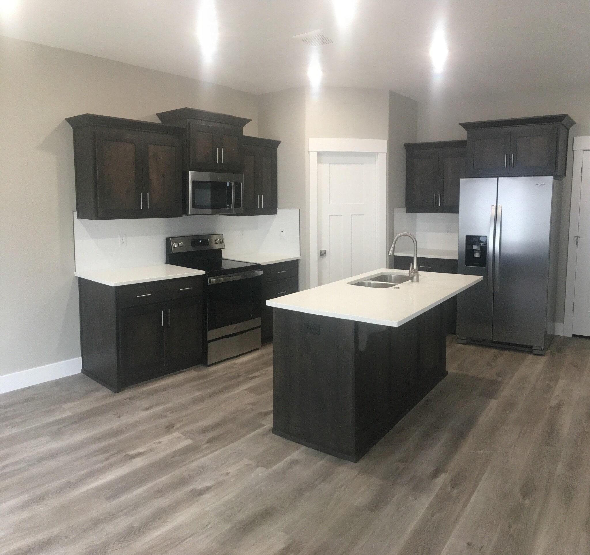 kitchen - 10668 N 36th E