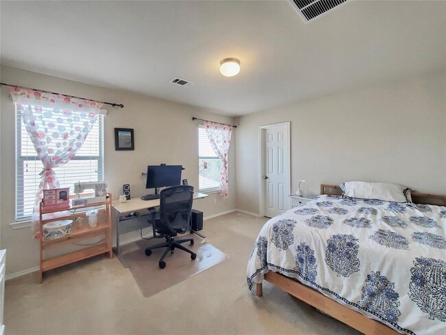 Building Photo - 1436 Lindo Dr