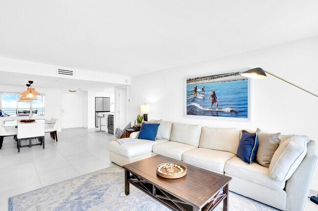 Building Photo - 4101 N Ocean Blvd