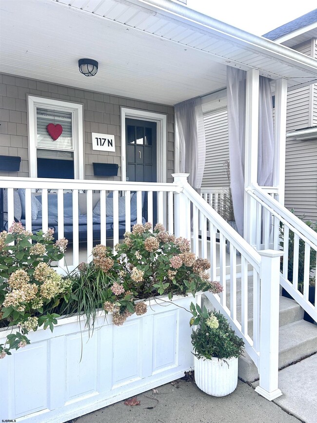 Primary Photo - 117 N Princeton Ave