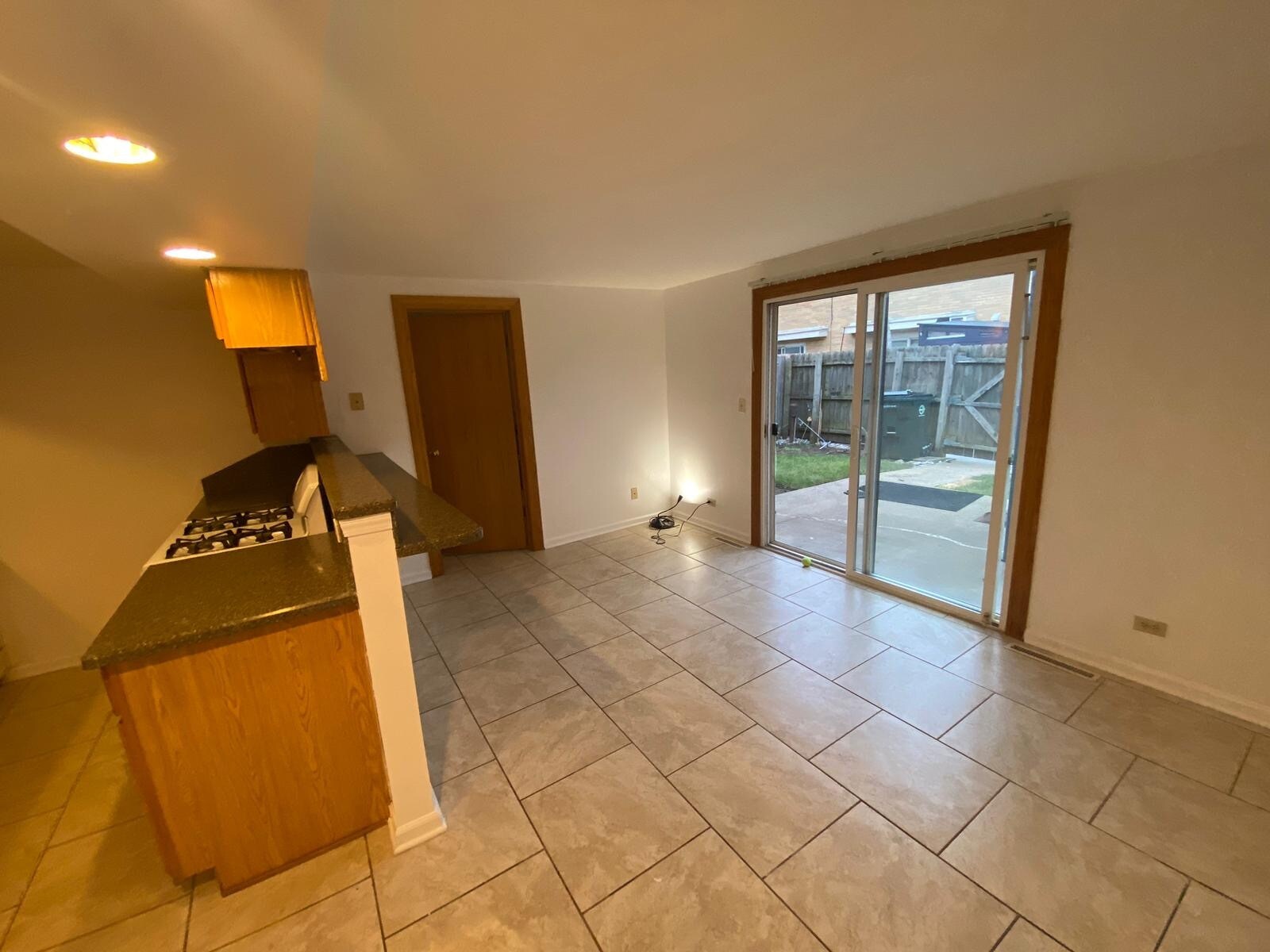 Building Photo - 920 N Milwaukee Ave