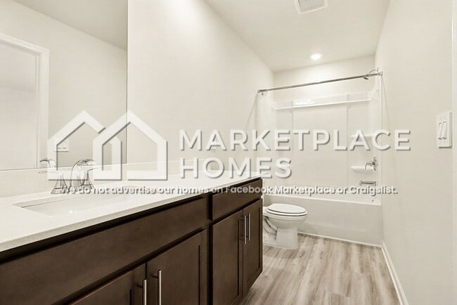 Building Photo - 2101 Avalon Rdg