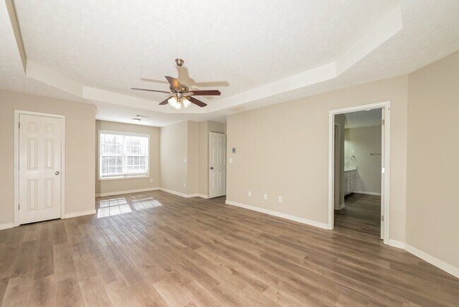 Building Photo - 2152 Glen Hope Ln