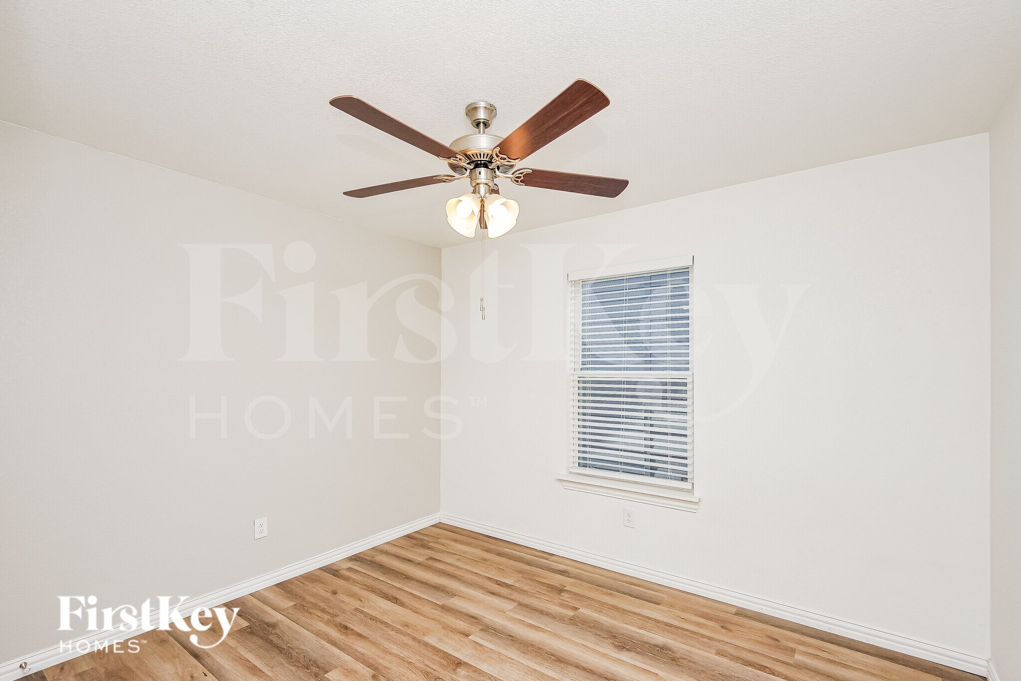 Building Photo - 7328 Parkside Pl Dr