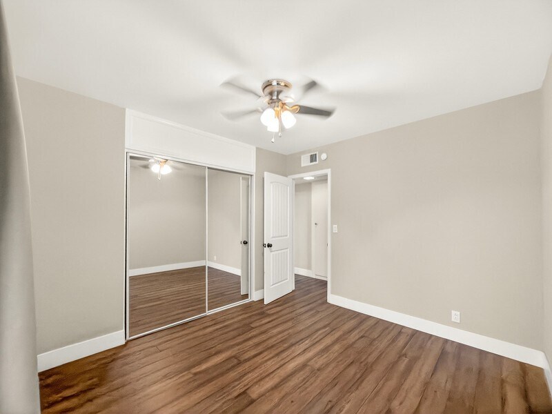 Building Photo - 8162 Havasu Cir